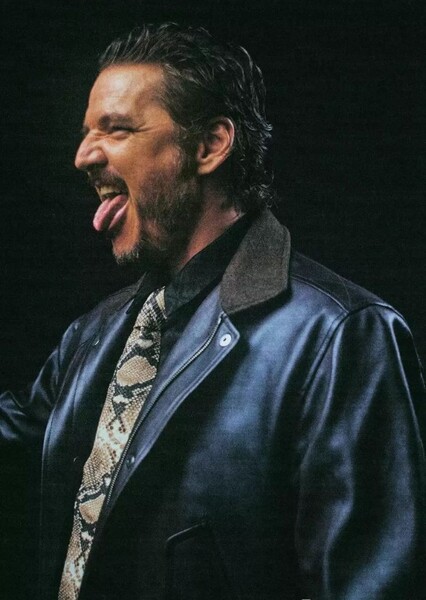 Pedro Pascal photo