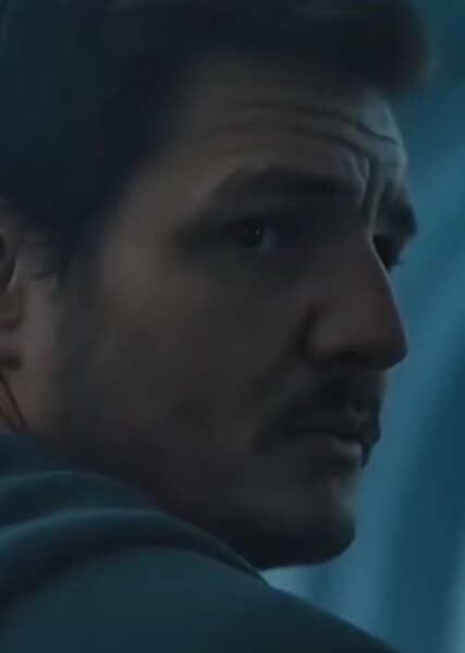 Pedro Pascal photo