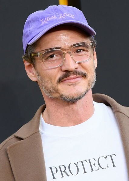 Pedro Pascal photo