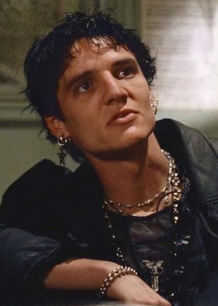 Pedro Pascal photo