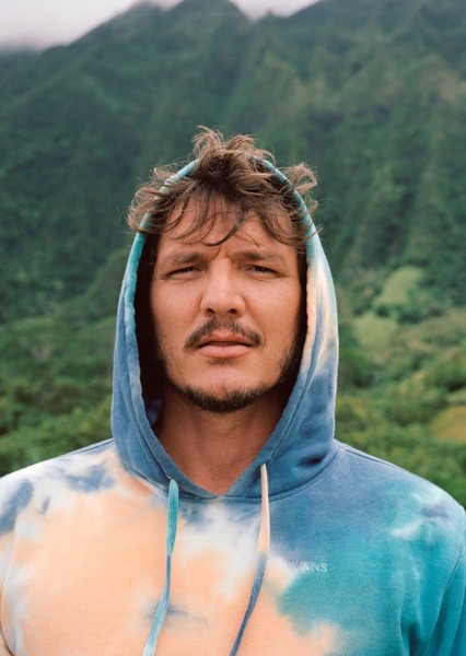 Pedro Pascal photo