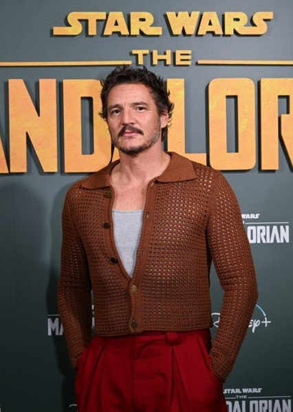 Pedro Pascal photo