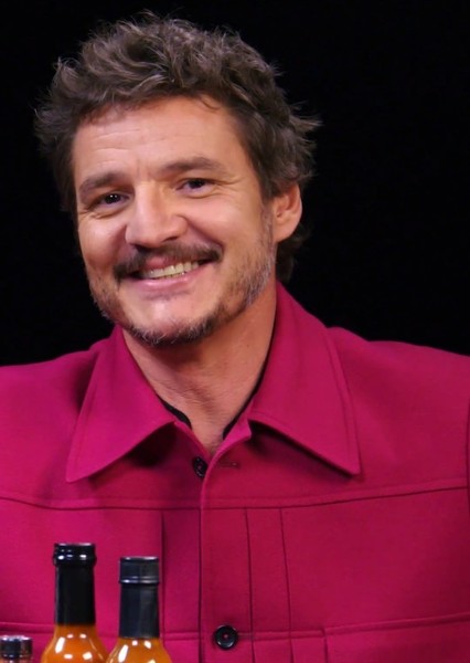 Pedro Pascal photo
