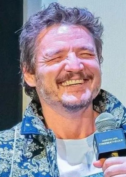 Pedro Pascal photo