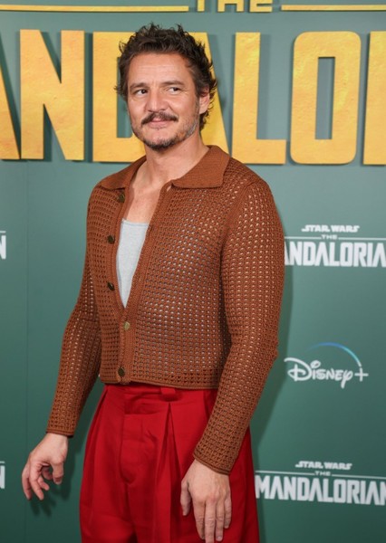 Pedro Pascal photo