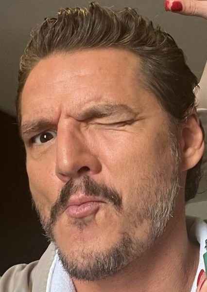 Pedro Pascal photo