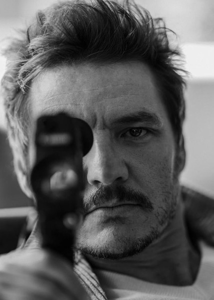 Pedro Pascal photo