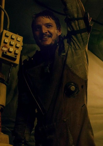 Pedro Pascal photo