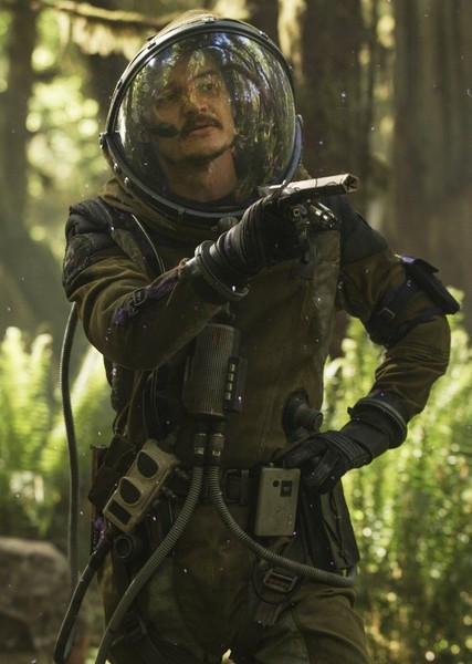 Pedro Pascal photo