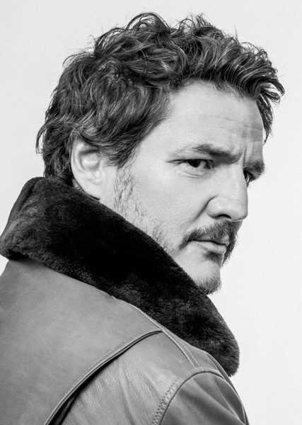 Pedro Pascal photo