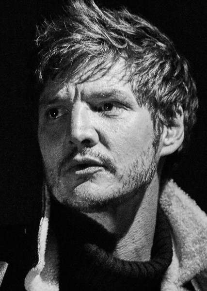 Pedro Pascal photo