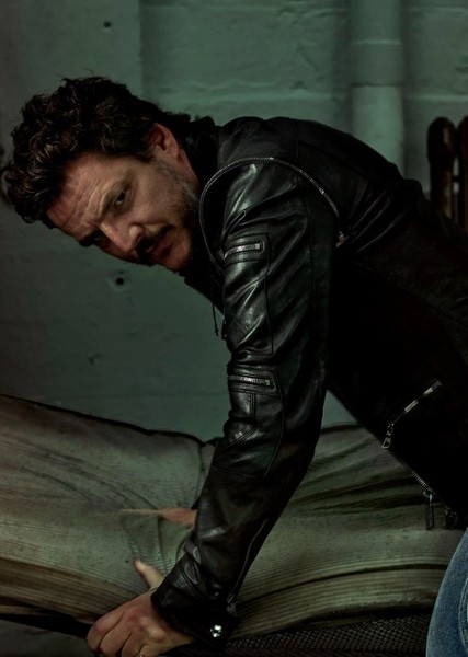 Pedro Pascal photo