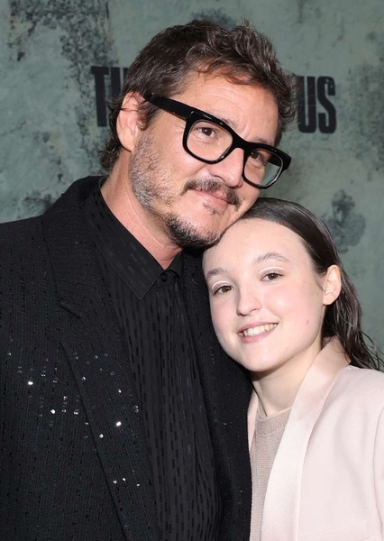 Pedro Pascal and Bella Ramsey