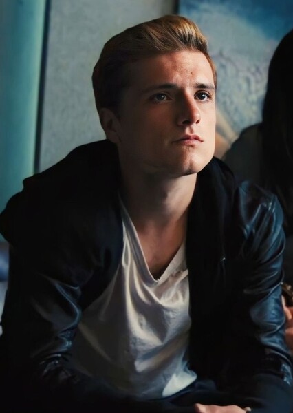 Peeta Mellark photo
