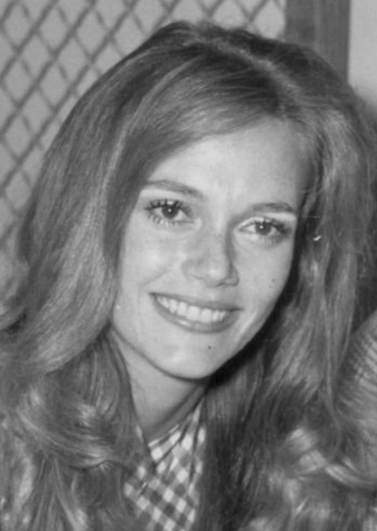 Peggy Lipton photo