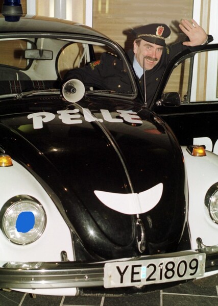 Pelle Politibil and Onkel Rikhard