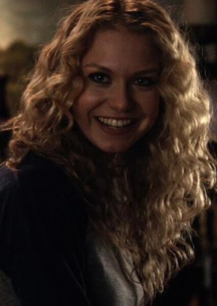 Penelope Mitchell photo