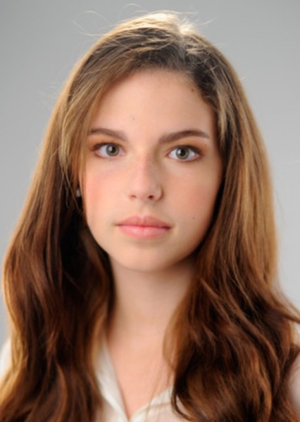Perla Haney-Jardine photo