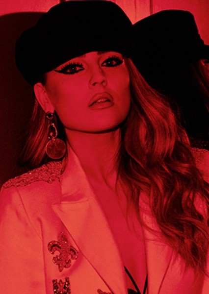 Perrie Edwards photo