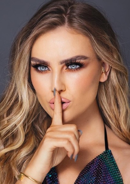 Perrie Edwards photo
