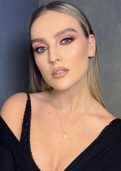 Perrie Edwards photo