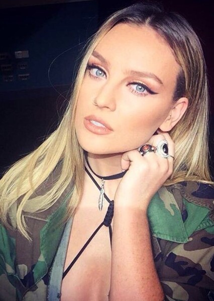 Perrie Edwards photo