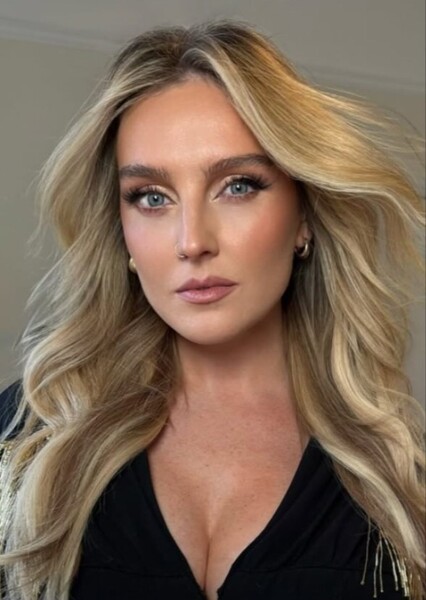 Perrie Edwards photo