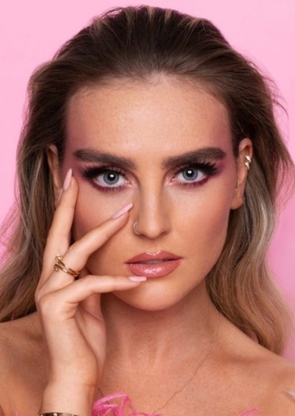 Perrie Edwards photo