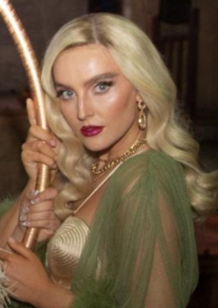 Perrie Edwards photo