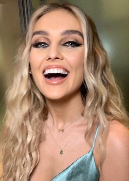 Perrie Edwards photo