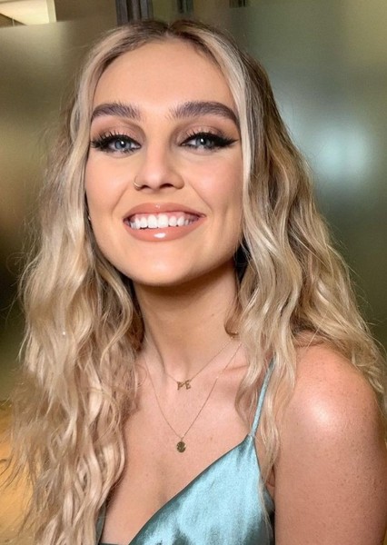 Perrie Edwards photo