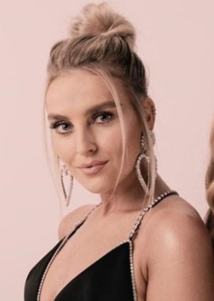 Perrie Edwards photo