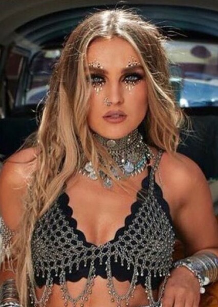 Perrie Edwards photo
