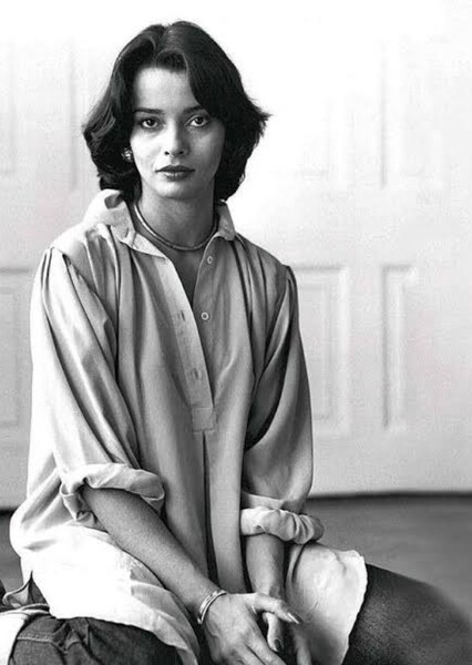 Persis Khambatta photo