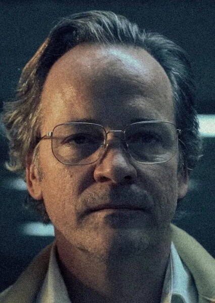 Peter Sarsgaard photo