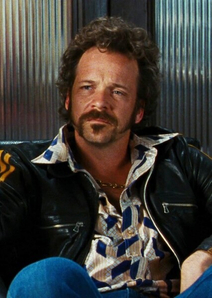 Peter Sarsgaard photo