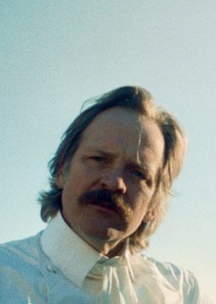 Peter Sarsgaard photo