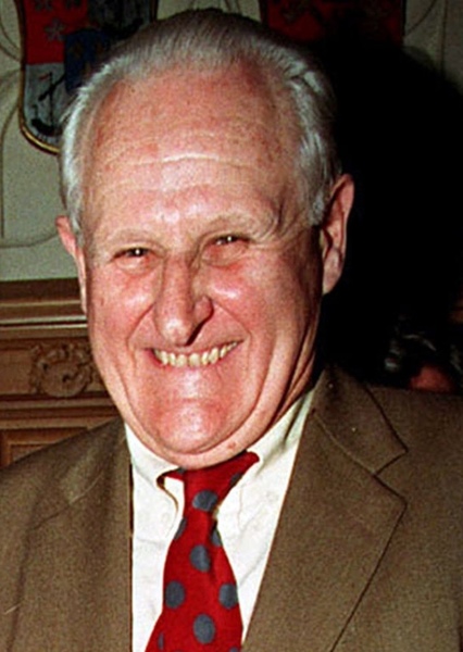 Peter Vaughan photo