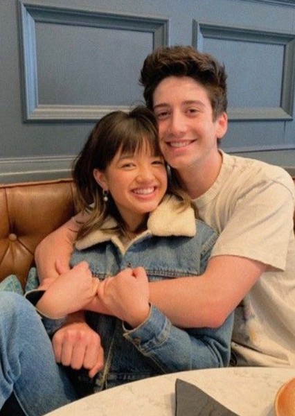Peyton Elizabeth Lee photo