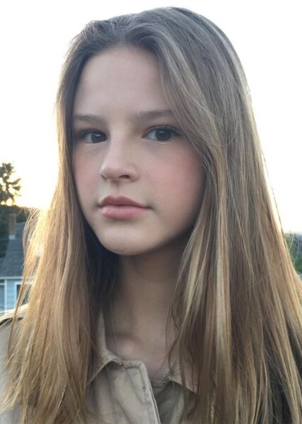 Peyton Kennedy photo