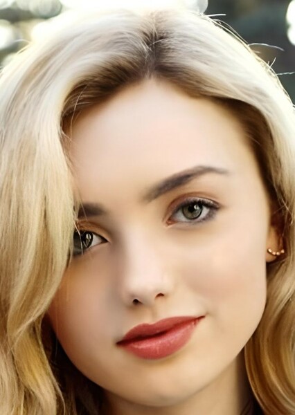 Peyton List photo