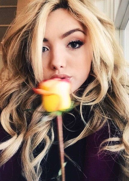 Peyton List photo