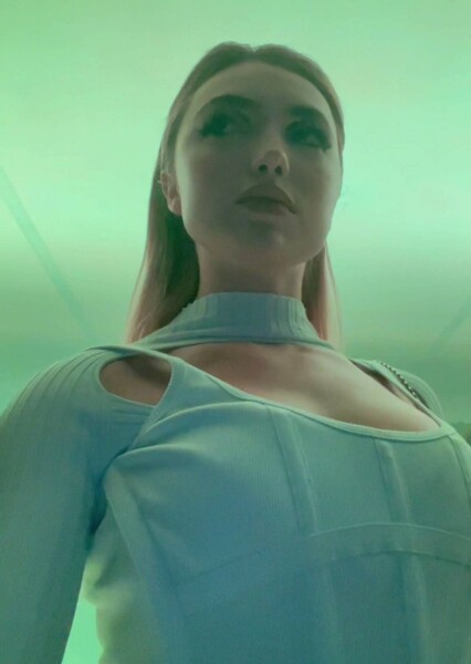 V