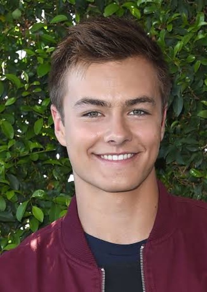 Peyton Meyer photo