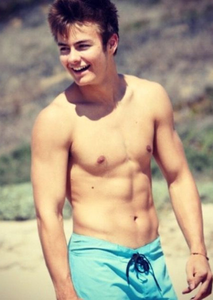 Peyton Meyer photo