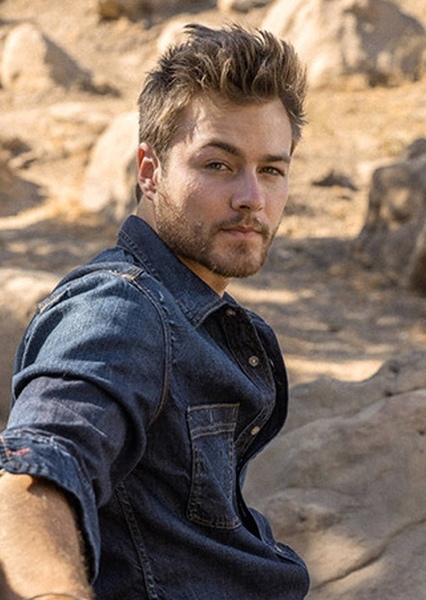 Peyton Meyer photo