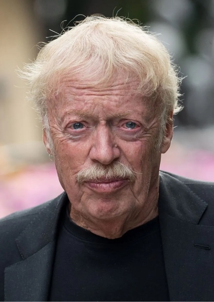 Phil Knight photo