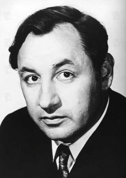 Philippe Noiret photo
