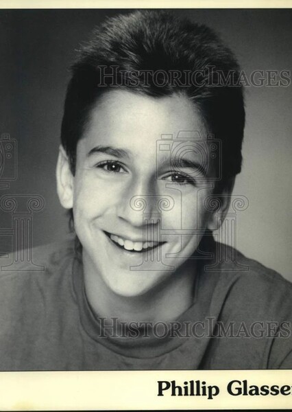 Phillip Glasser photo