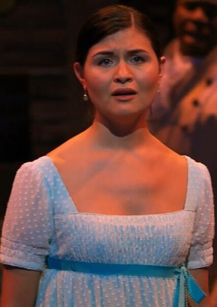 Phillipa Soo photo